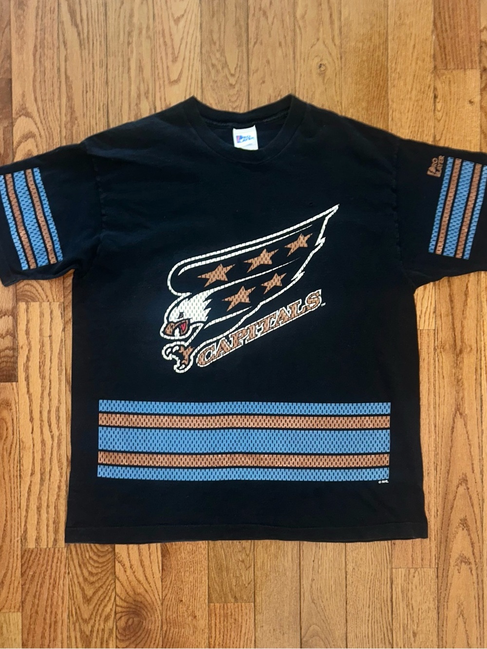 Washington Capitals Eastern Conference Pro Player Vintage T-Shirt Size XL